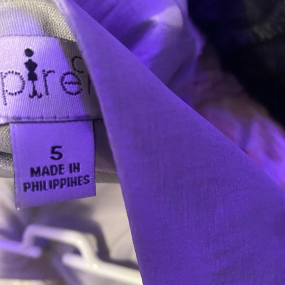 Size 5 Grey sparkle dress - Picture 3 of 4